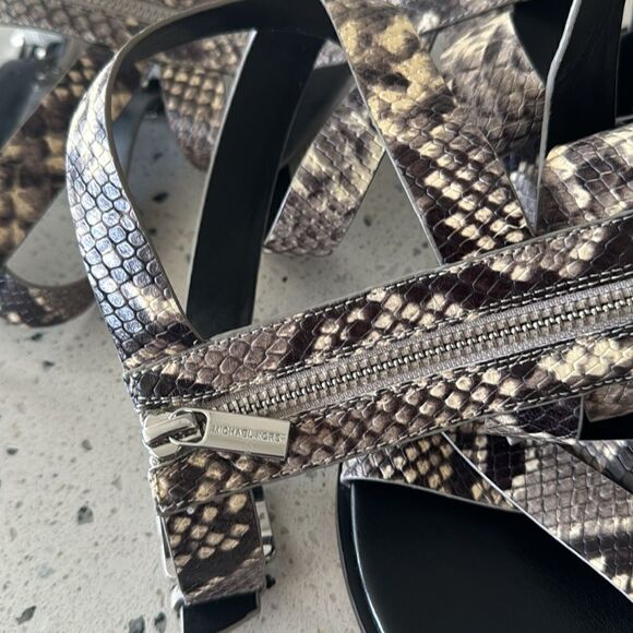 MICHAEL Michael Kors Darby Leather Snake Printed Tall Gladiator Sandals Size 8M - Picture 12 of 16